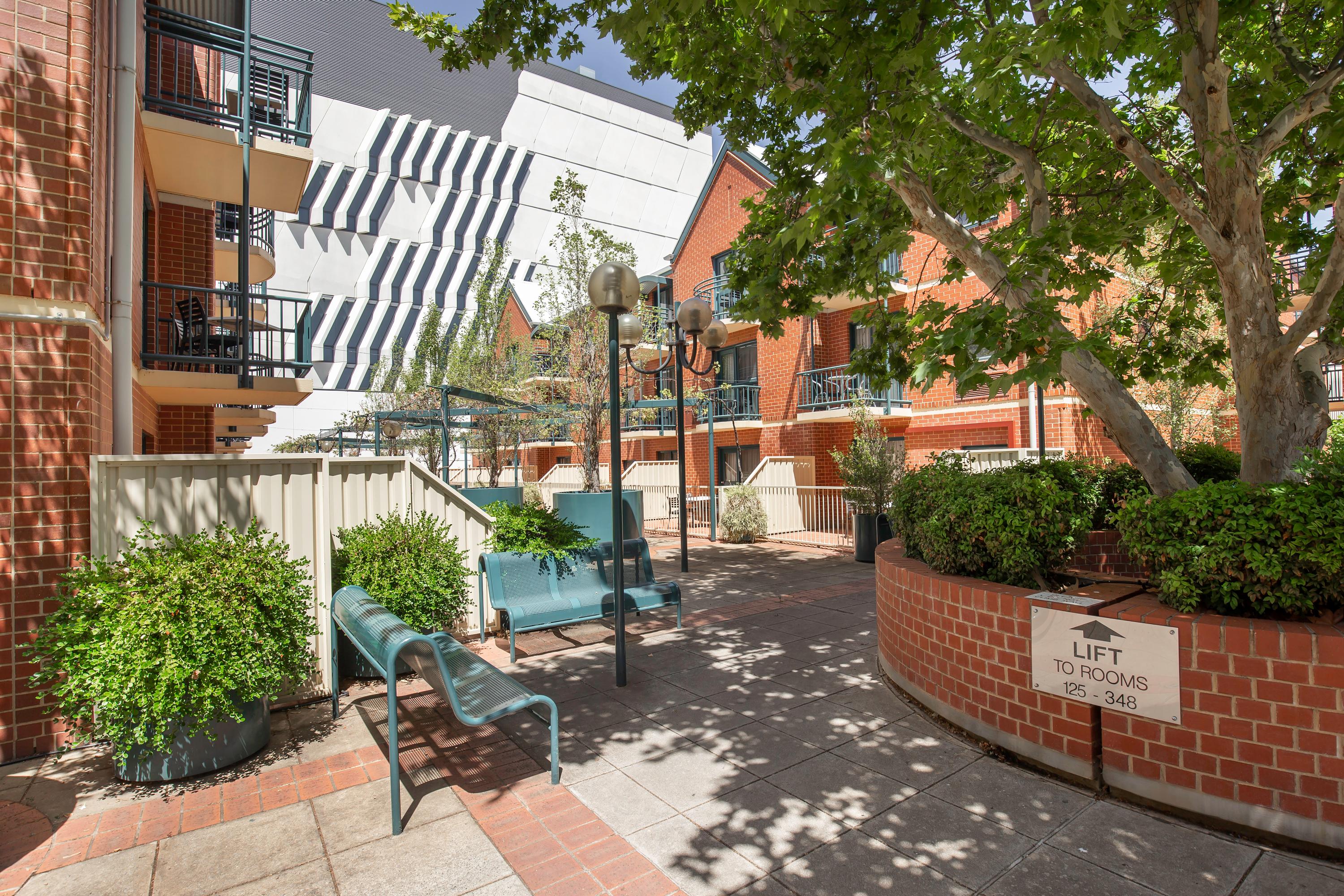 Breakfree Adelaide Aparthotel Kültér fotó